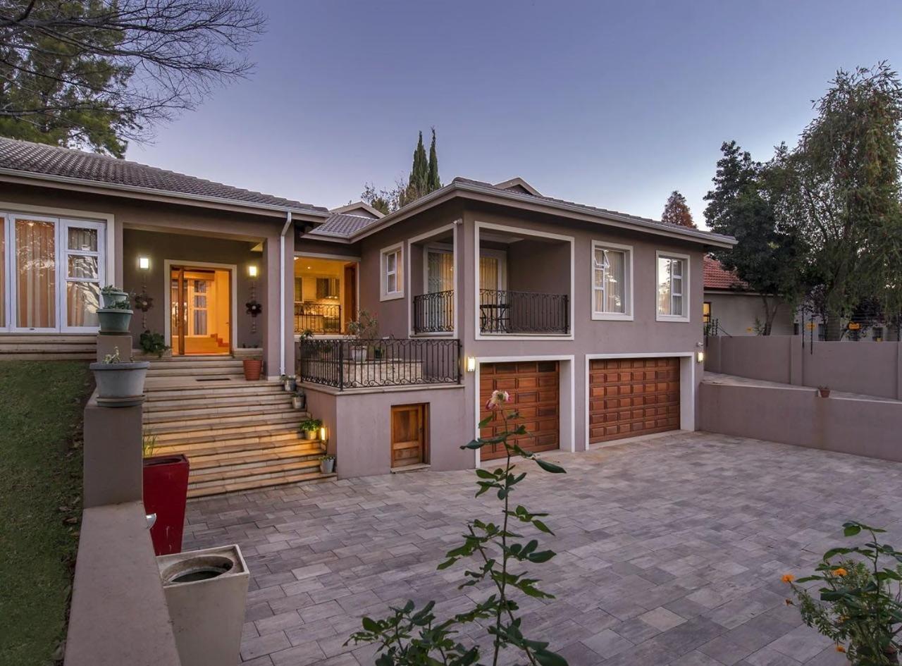 6 On Acacia Bed & Breakfast Johannesburg Luaran gambar