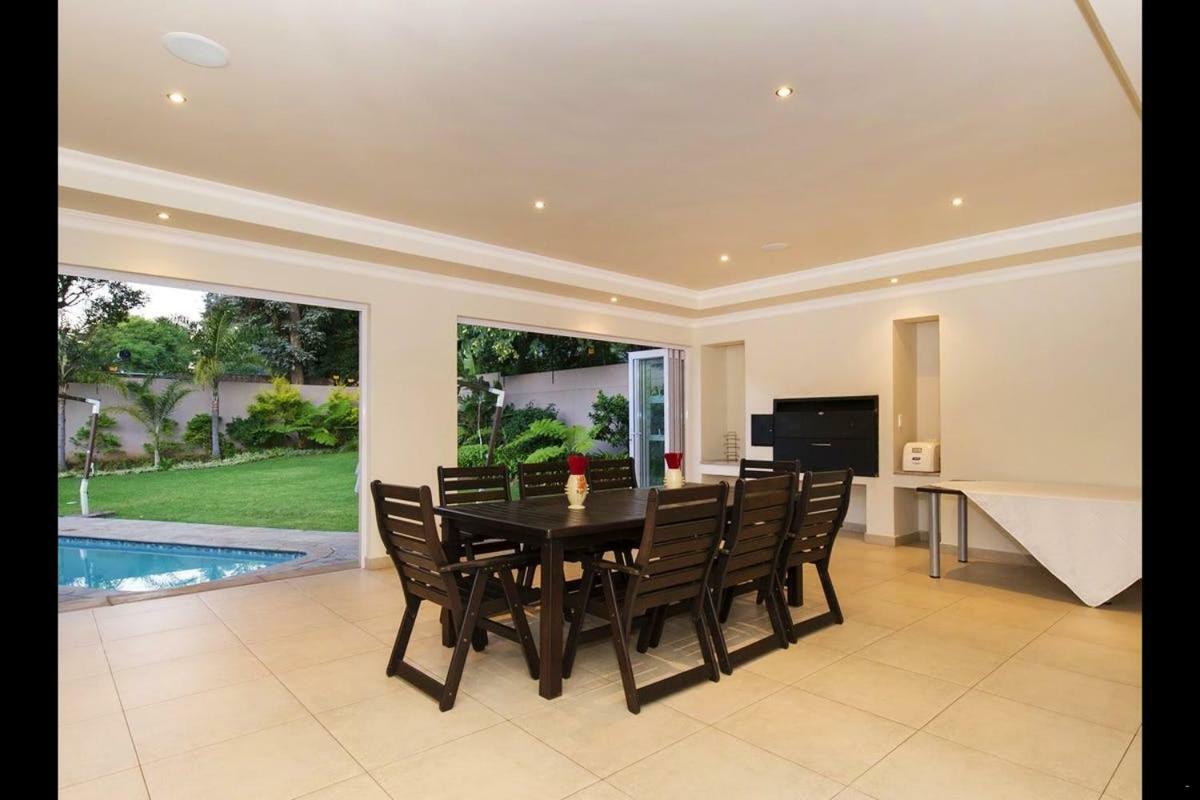 6 On Acacia Bed & Breakfast Johannesburg Luaran gambar